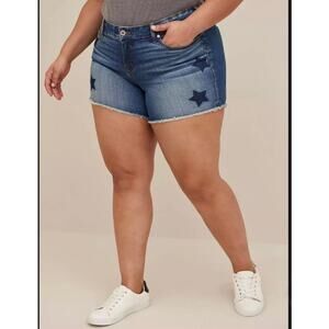 Torrid 5 Inch Vintage Stretch Mid-Rise Frayed Star Print Short Blue Size 16